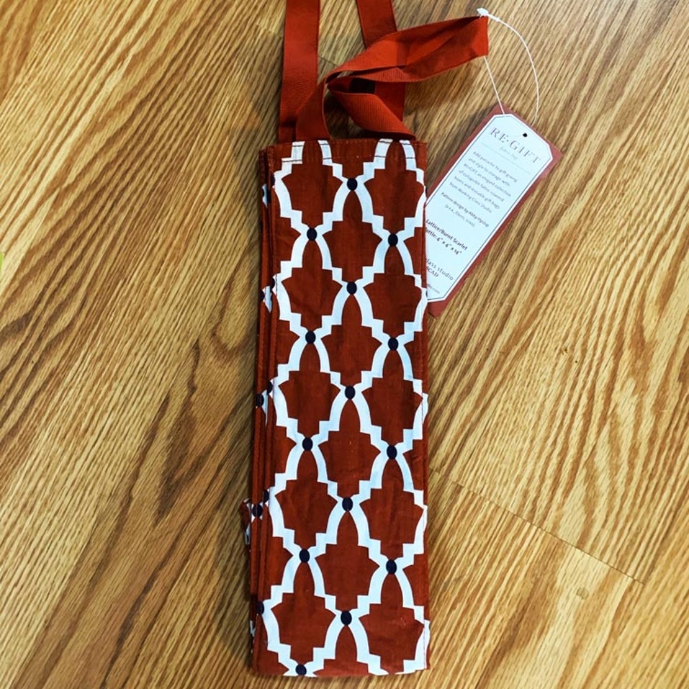 Wine Canvas Tote NWT Red